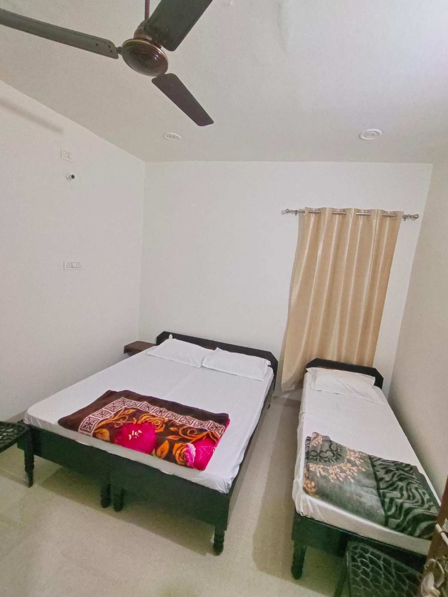 Alaknanda Homestay Karnaprayāg Exterior foto